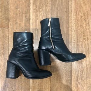 Dear Frances Spirit Boots - size 8